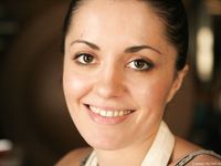 Feet - Anna A - 2011-01-02 Public barefoot walk