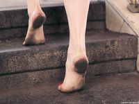 Feet - Anna A - 2011-01-02 Public barefoot walk