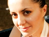 Feet - Anna A - 2011-01-02 Public barefoot walk