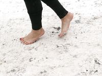 Feet - Anna B - 2011-04-28 Barefoot in snowstorm