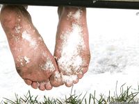 Feet - Anna D - 2011-12-24 The first snow