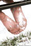 Feet - Anna D - 2011-12-24 The first snow