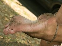 Feet - Anna F - 2012-10-06 High-arched beauty in hat