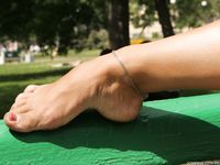 Feet - Anna F - 2012-10-06 High-arched beauty in hat