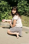 Feet - Anna G - 2012-11-11 Barefoot girl in a short skirt
