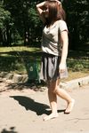 Feet - Anna G - 2012-11-11 Barefoot girl in a short skirt