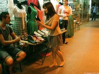 Feet - Anna G - 2012-11-11 Barefoot girl in a short skirt