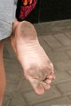 Feet - Anna H - 2013-04-12 Barefoot in a city streets