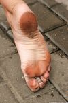 Feet - Anna H - 2013-04-12 Barefoot in a city streets