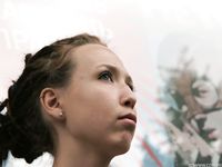 Feet - Anna H - 2013-04-12 Barefoot in a city streets