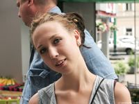 Feet - Anna H - 2013-04-12 Barefoot in a city streets