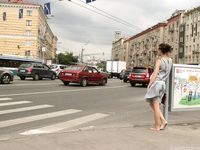 Feet - Anna H - 2013-04-12 Barefoot in a city streets