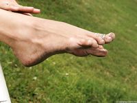 Feet - Anna H - 2013-04-12 Barefoot in a city streets