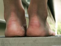 Feet - Anna I - 2013-06-22 Flexible feet and dirty soles