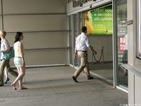 Feet - Anna I - 2013-06-22 Flexible feet and dirty soles