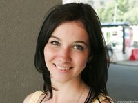 Feet - Anna I - 2013-06-22 Flexible feet and dirty soles