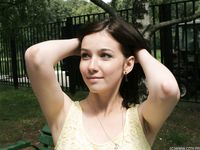 Feet - Anna I - 2013-06-22 Flexible feet and dirty soles