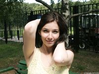 Feet - Anna I - 2013-06-22 Flexible feet and dirty soles