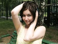 Feet - Anna I - 2013-06-22 Flexible feet and dirty soles