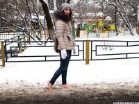 Feet - Anna J - 2016-02-13 In a winter street