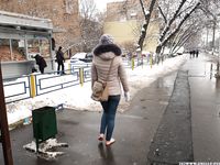 Feet - Anna J - 2016-02-13 In a winter street