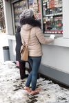 Feet - Anna J - 2016-02-13 In a winter street