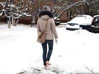Feet - Anna J - 2016-02-13 In a winter street