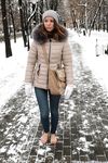 Feet - Anna J - 2016-02-13 In a winter street