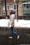 Feet - Anna J - 2016-02-13 In a winter street