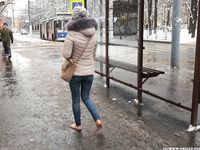 Feet - Anna J - 2016-02-13 In a winter street