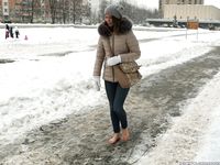 Feet - Anna J - 2016-02-13 In a winter street