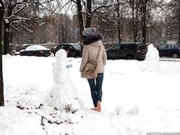 Feet - Anna J - 2016-02-13 In a winter street