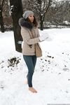 Feet - Anna J - 2016-02-13 In a winter street