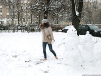 Feet - Anna J - 2016-02-13 In a winter street