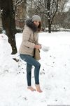 Feet - Anna J - 2016-02-13 In a winter street