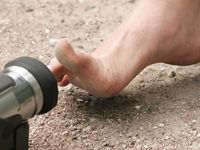 Feet - Anya - 2007-04-21 Tender bare feet