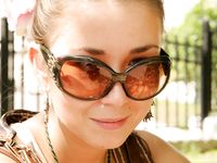 Feet - Anya - 2010-05-31 Sexy dusty soles