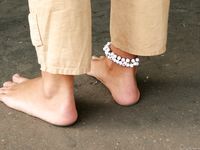 Feet - Anya - 2011-03-11 Anya's barefoot walk