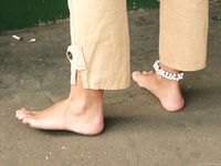 Feet - Anya - 2011-03-11 Anya's barefoot walk