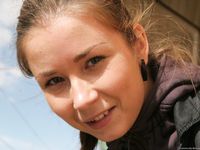 Feet - Anya - 2011-03-11 Anya's barefoot walk