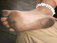 Feet - Anya - 2011-03-11 Anya's barefoot walk