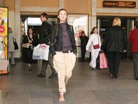 Feet - Anya - 2011-03-11 Anya's barefoot walk