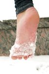 Feet - Arina - 2011-03-27 Slender girl walks barefoot in snow