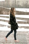 Feet - Arina - 2011-03-27 Slender girl walks barefoot in snow