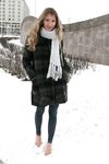 Feet - Arina - 2011-03-27 Slender girl walks barefoot in snow