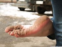 Feet - Arina A - 2017-10-24 A chilly winter day