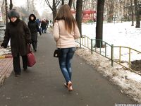 Feet - Arina A - 2017-10-24 A chilly winter day