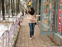 Feet - Arina A - 2017-10-24 A chilly winter day