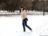 Feet - Arina A - 2017-10-24 A chilly winter day