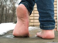 Feet - Arina A - 2017-10-24 A chilly winter day